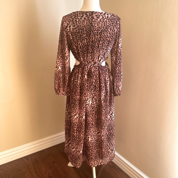 Anthropologie RANNA GILL Leopard Print Cut-out Midi Dress - Picture 6 of 11